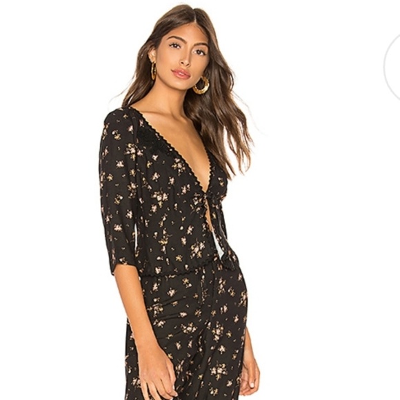 El Paso Black Floral tie front Top ONLY - Picture 3 of 3